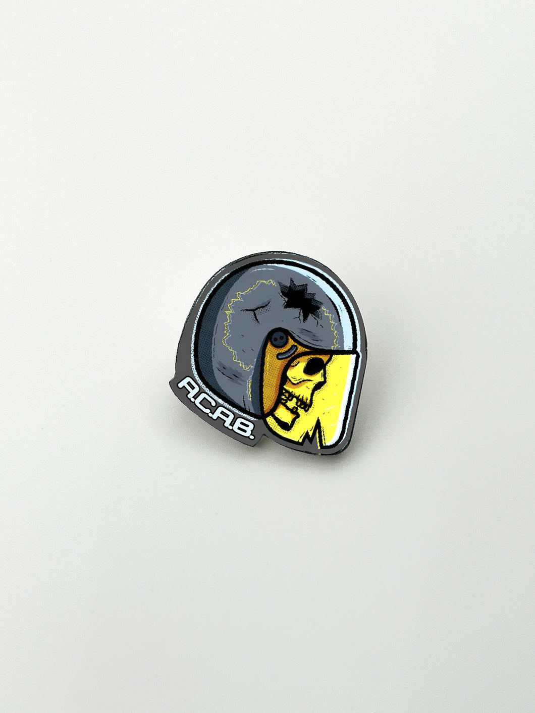 Pin Kaciga